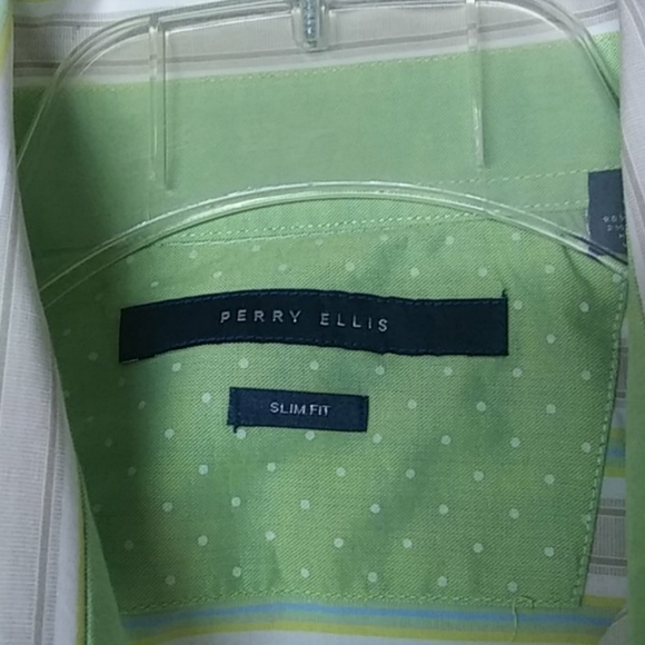 Shirt - Picture 3 of 4